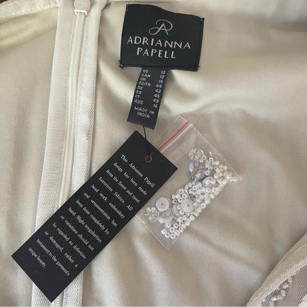NWT Adrianna Papell White Beaded Sequins Embellished Dress Sheer Sleeves V-Neck - Picture 6 of 16